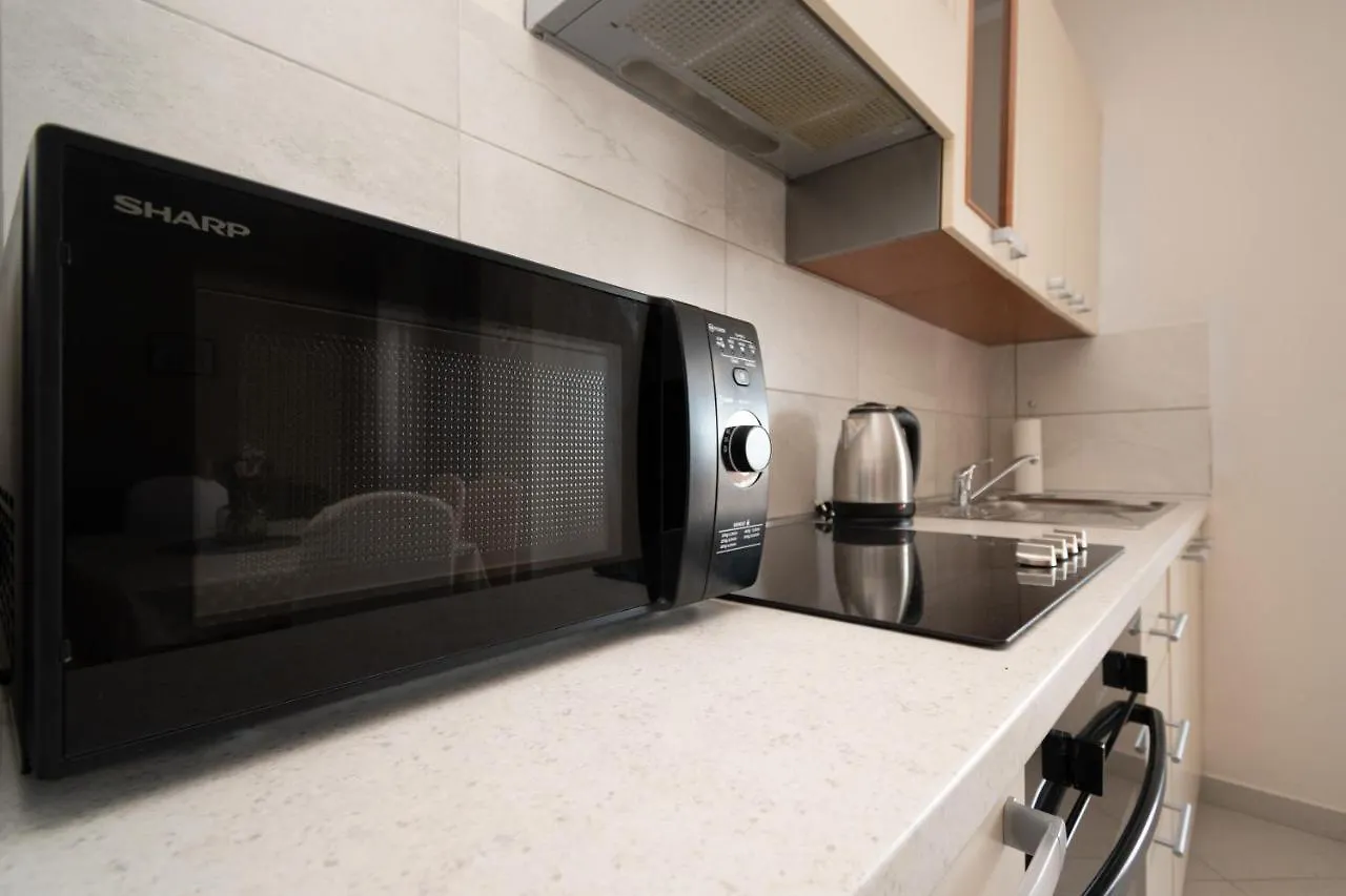 Apartment Povljana 6298B